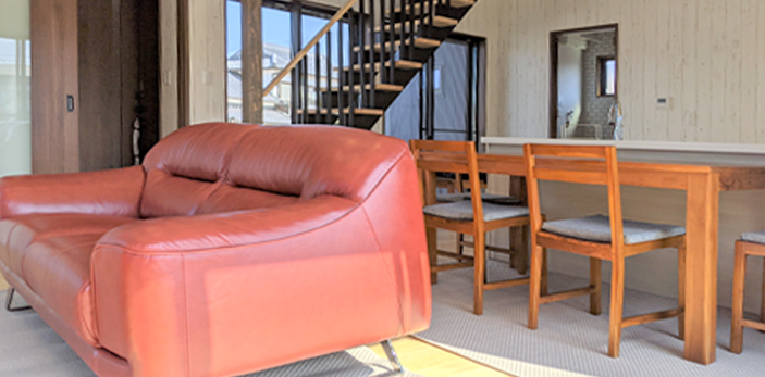 CAFE STYLE HOUSE
