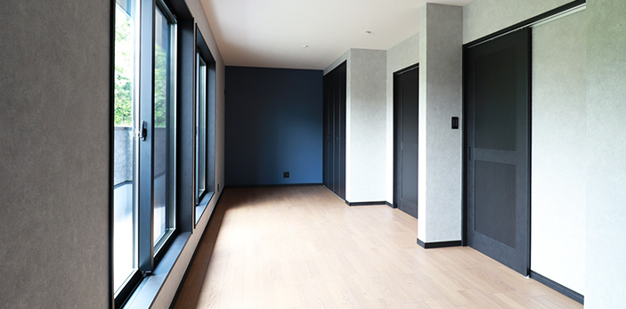 BOX HOUSE